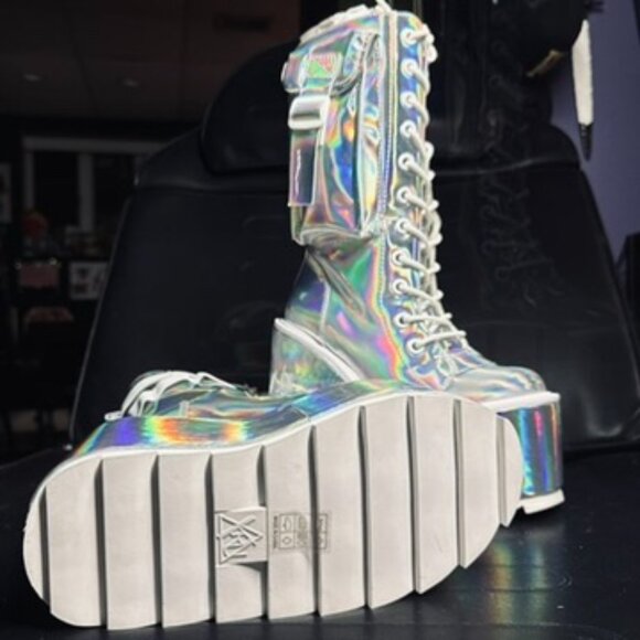 Holographic Platform Boots - Size 6 - YRU - NEW IN BOX - Picture 6 of 11